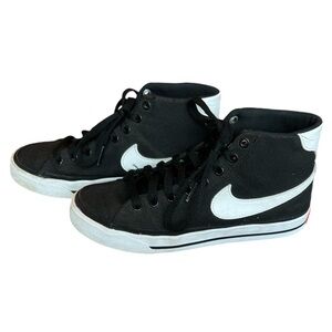 Women’s Nike canvas hightop sneakers
